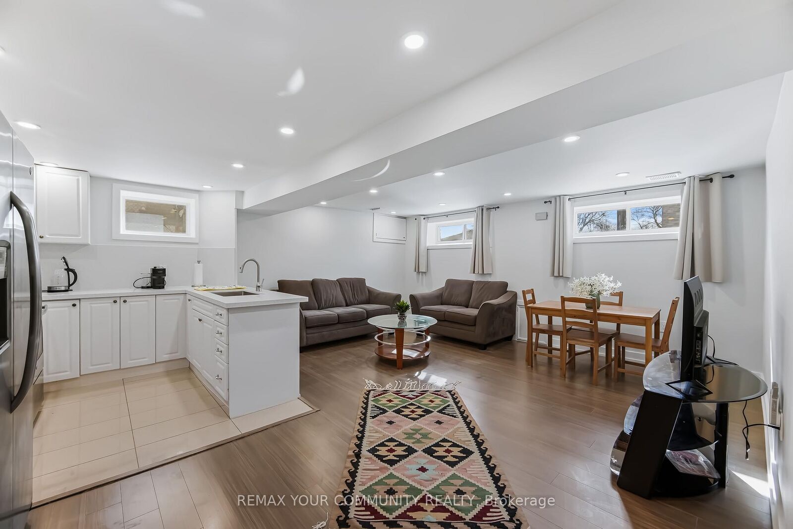 Property Photo:  200 Goulding Avenue N Lower  ON M2R 2P4 
