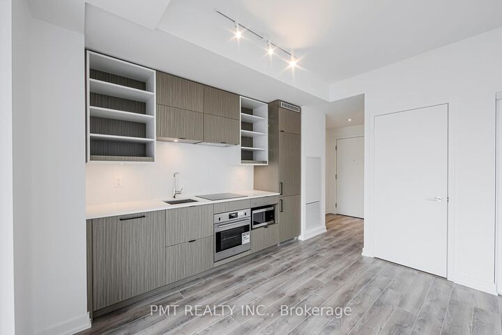 Property Photo:  20 Edward Street 1901  ON M5G 0C5 