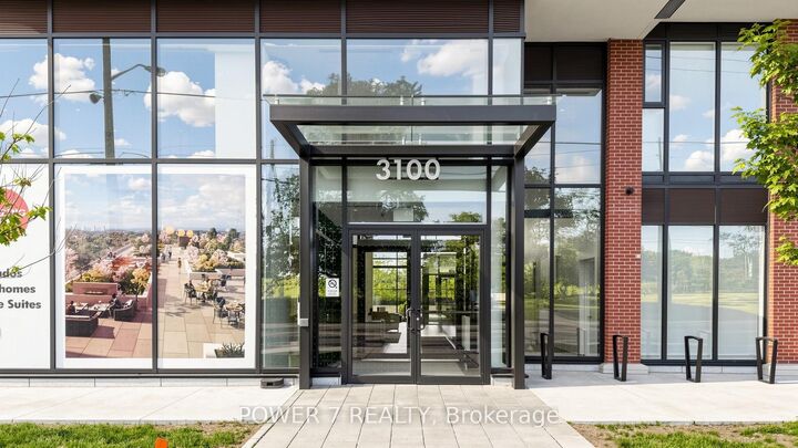 Property Photo:  3100 Keele Street 814  ON M3M 0E1 