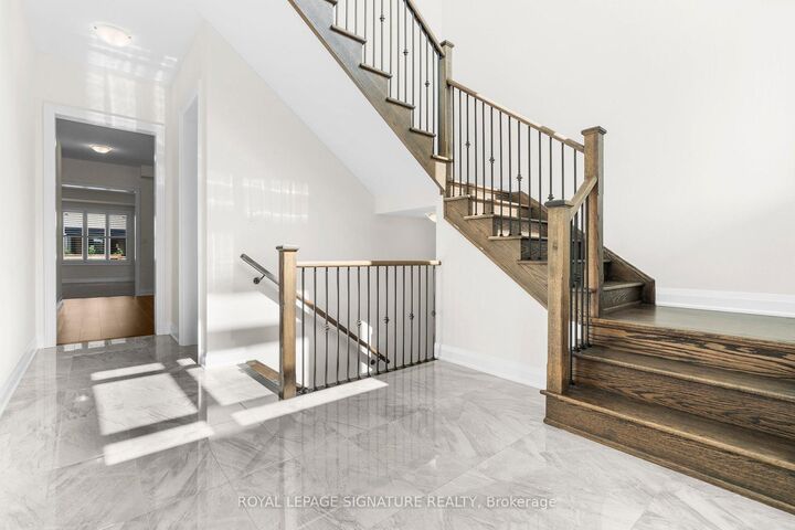 Property Photo:  2415 Saw Whet Boulevard  ON L6M 5L5 
