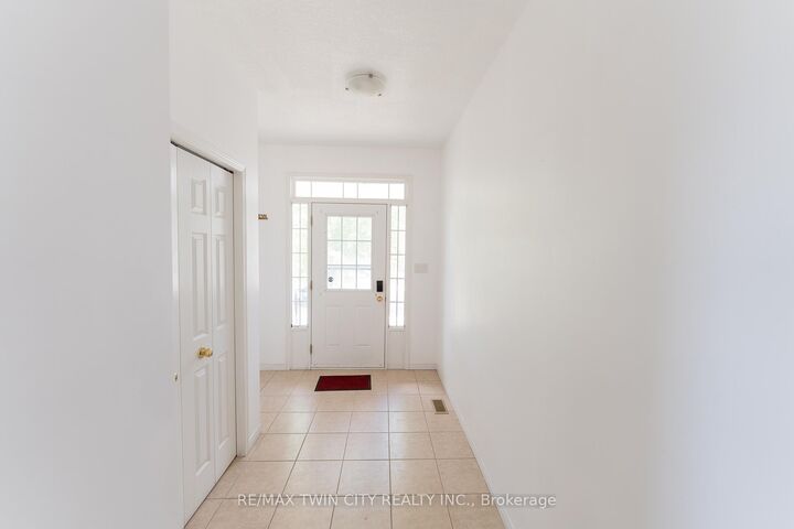 Property Photo:  211 Sleaford Street  ON N2J 4Z8 