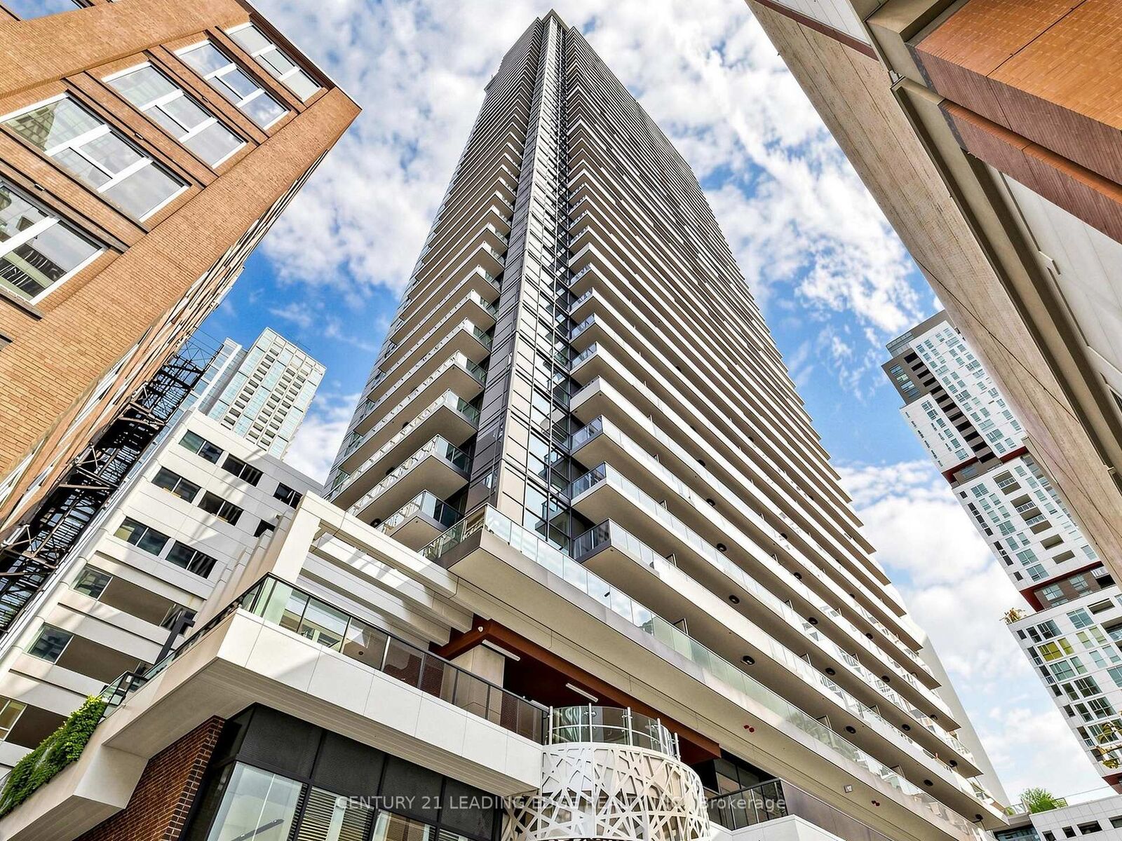 Property Photo: 38 Widmer Street 2606 ON M5V 0P7