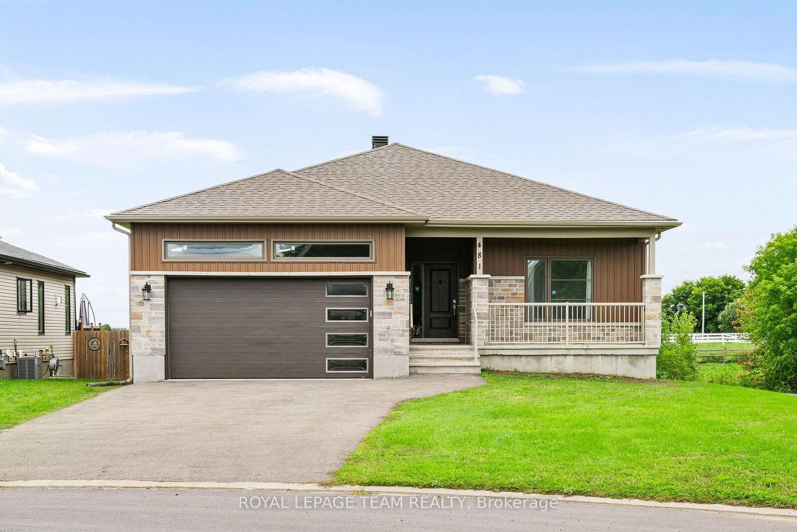 Property Photo:  481 Lancaster Lane  ON K0C 2K0 