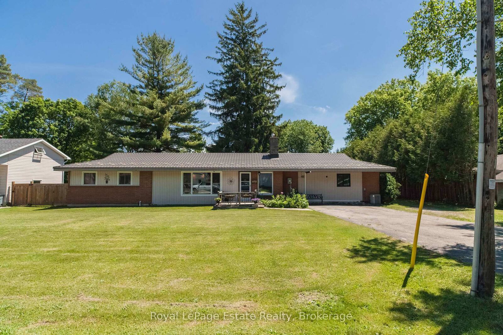 Property Photo:  497 Elizabeth Street  ON N0H 1P0 