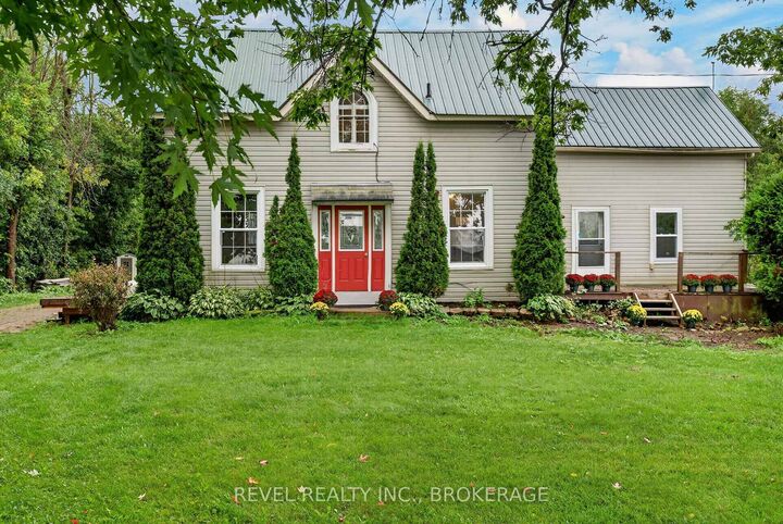 Property Photo:  275 Haig Road  ON K7G 2V4 