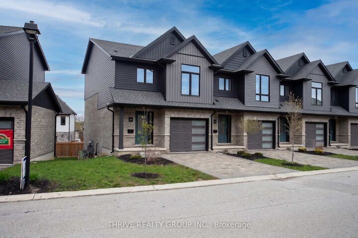 Property Photo:  2261 Linkway Boulevard 24  ON N6K 0L4 