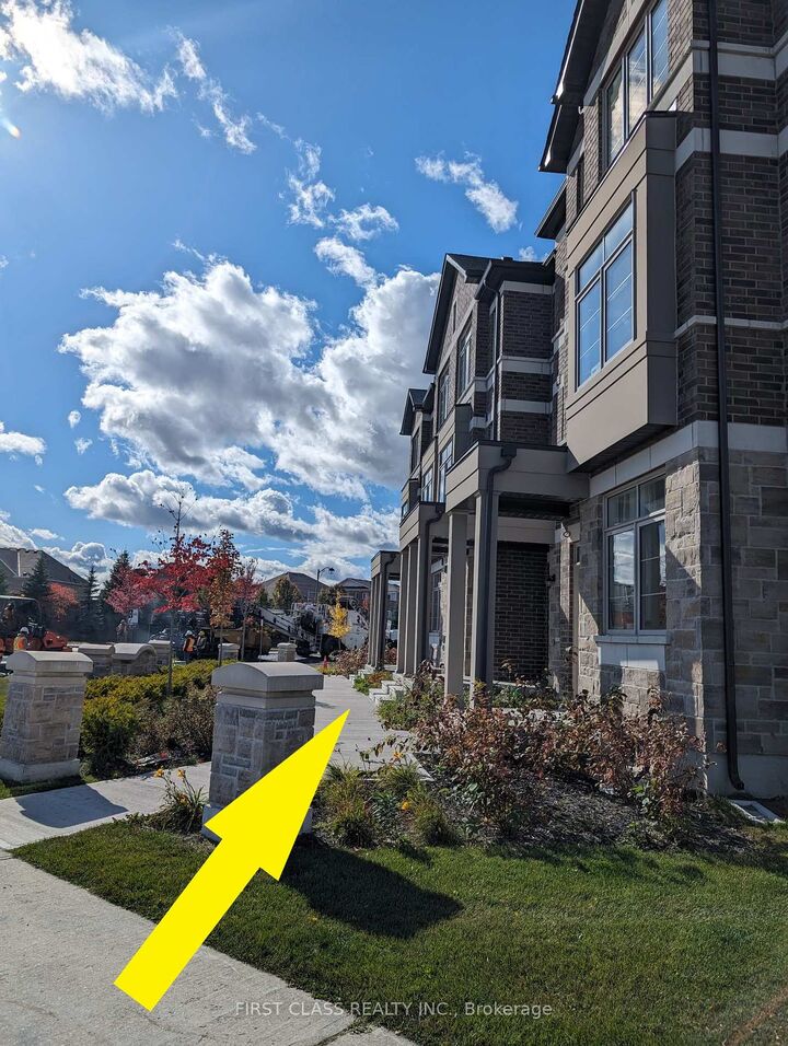 Property Photo: 656 Copper Creek Drive ON L6B 1R2