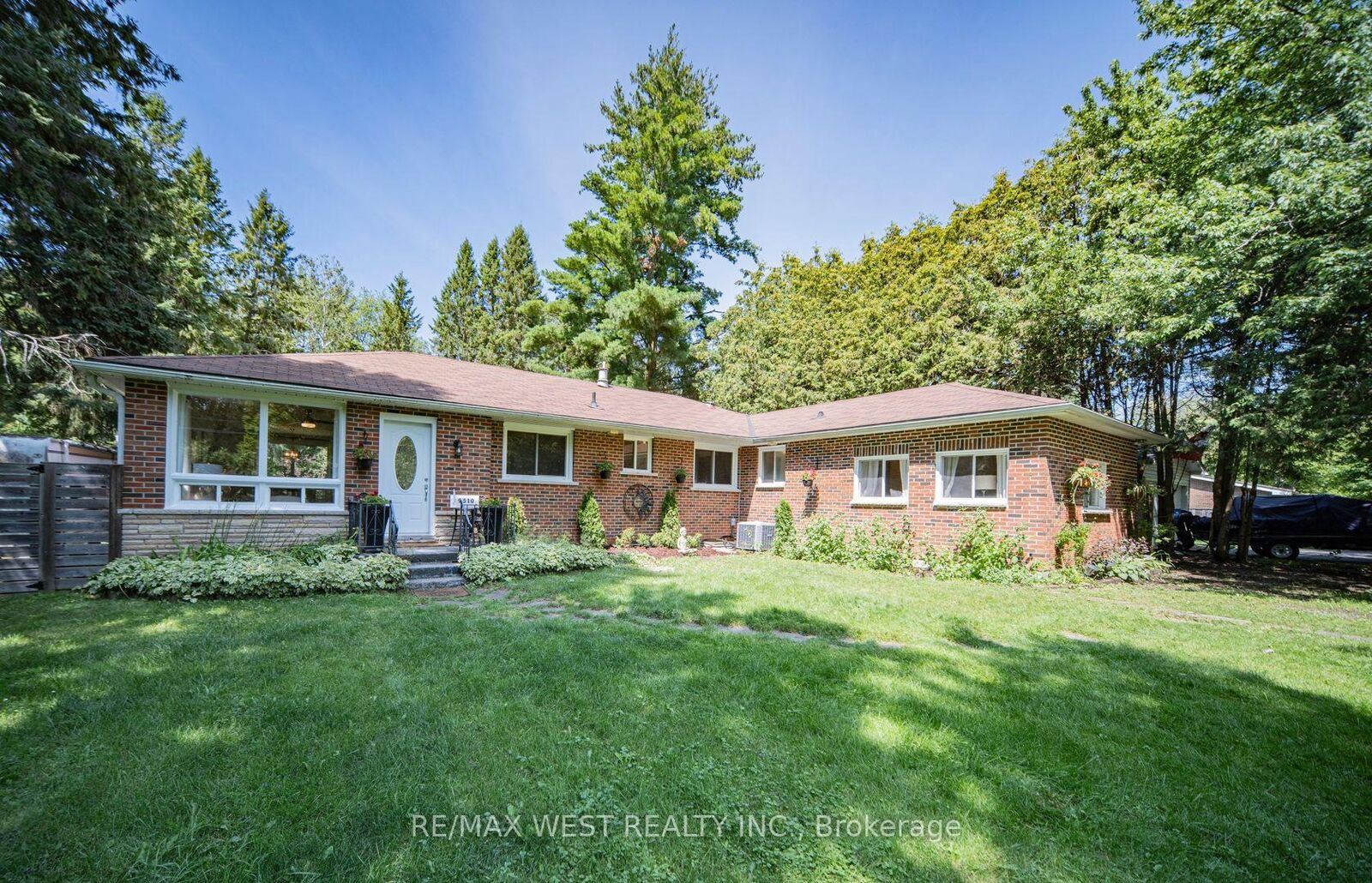 Property Photo:  9510 Morning Glory Road  ON L0E 1N0 