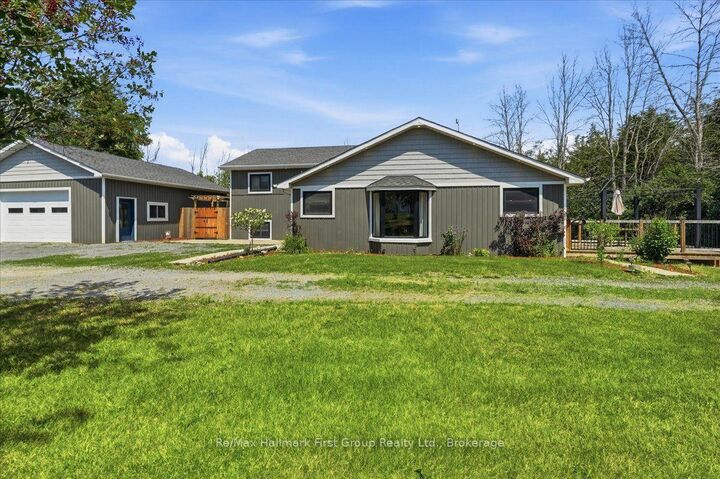 Property Photo:  1233 Lazier Road  ON K0K 3A0 