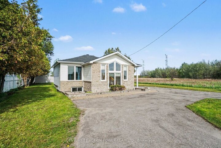Property Photo:  2147 Mer Bleue Road  ON K4A 3T9 