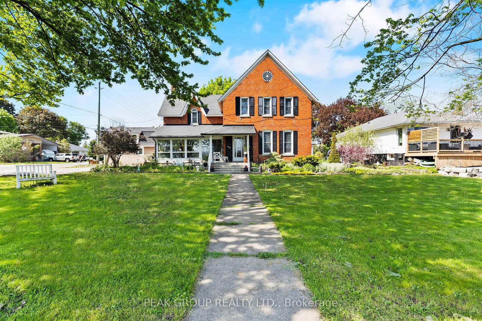 Property Photo:  171 Killaly Street W  ON L3K 3M1 