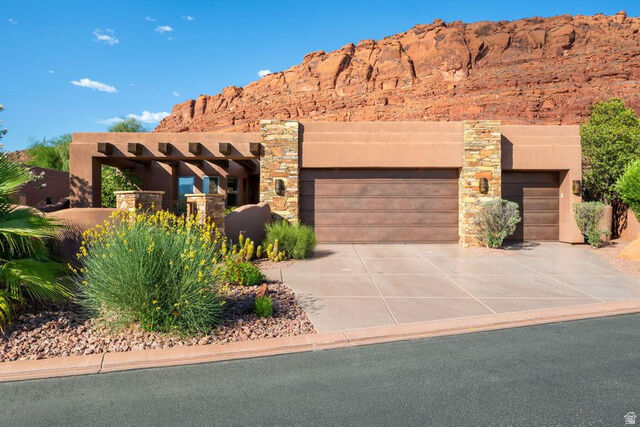 Property Photo: 2336 W Entrada Trl 36 UT 84770