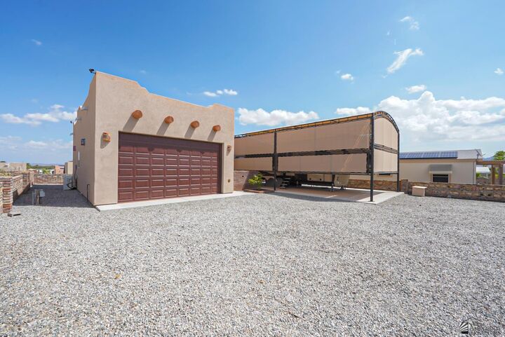 Property Photo:  12608 E 47 St  AZ 85367 