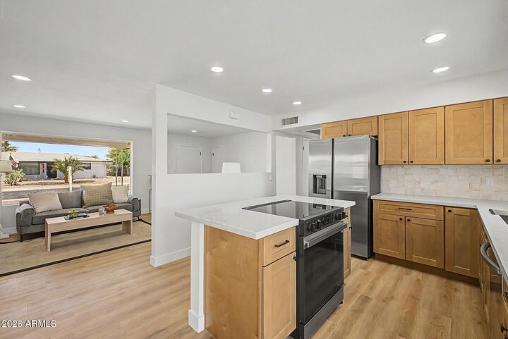 Property Photo: 5325 E Des Moines Street AZ 85205