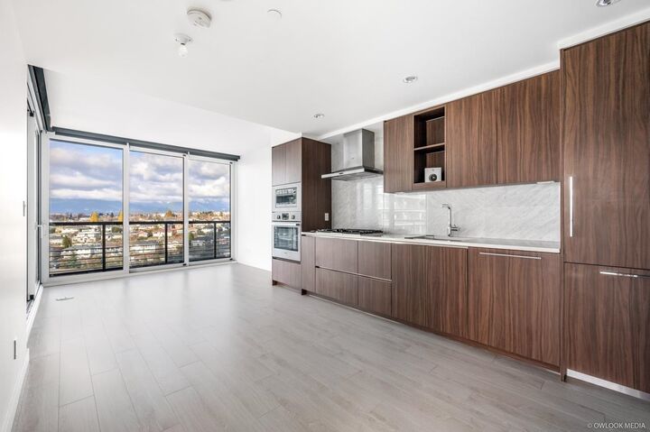 Property Photo: 4730 Lougheed Highway 605 BC V5C 0M9