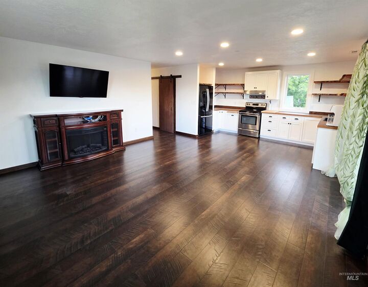 Property Photo: 1330 Birch Ave ID 83501