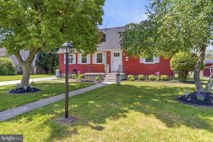 Property Photo:  217 Nancy Lane  NJ 08638 