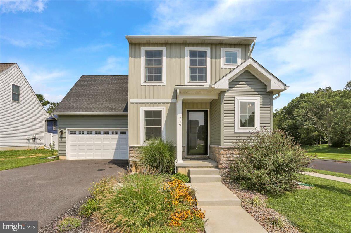 Property Photo: 116 Meadows Bend PA 17543