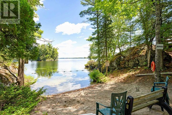 Property Photo:  944 McLaren Road  ON K7H 0C9 