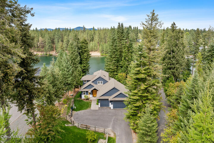 Property Photo:  8895 W Riverview Dr  ID 83814 