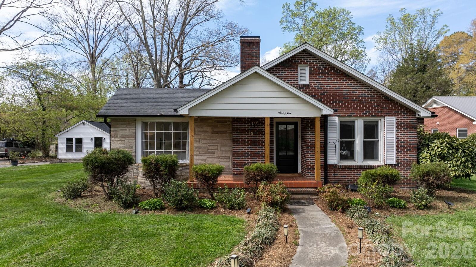 Property Photo: 95 18th Avenue NW NC 28601