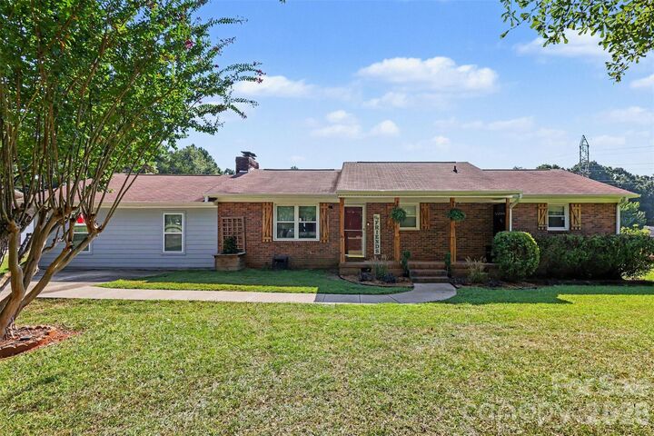 Property Photo:  1574 Elderwood Road  SC 29732 