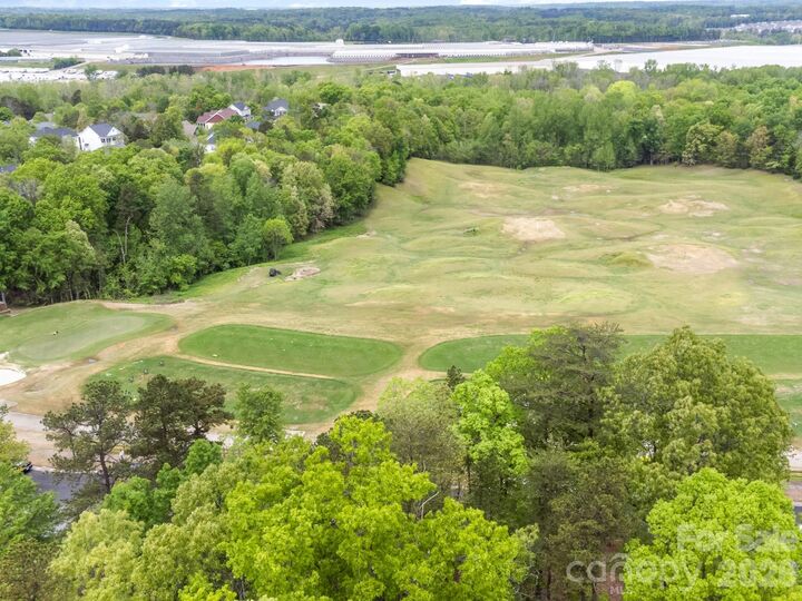 Property Photo:  10216 Edgecliff Road  NC 28078 