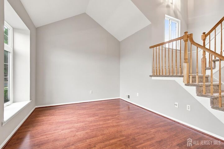 Property Photo: 5 Cherrywood Drive NJ 08854