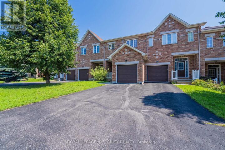 Property Photo:  531 Remnor Avenue  ON K2T 0A4 
