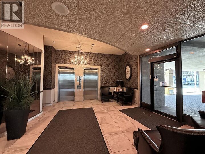 Property Photo:  155 Front Street North 701  ON N7T 7V5 