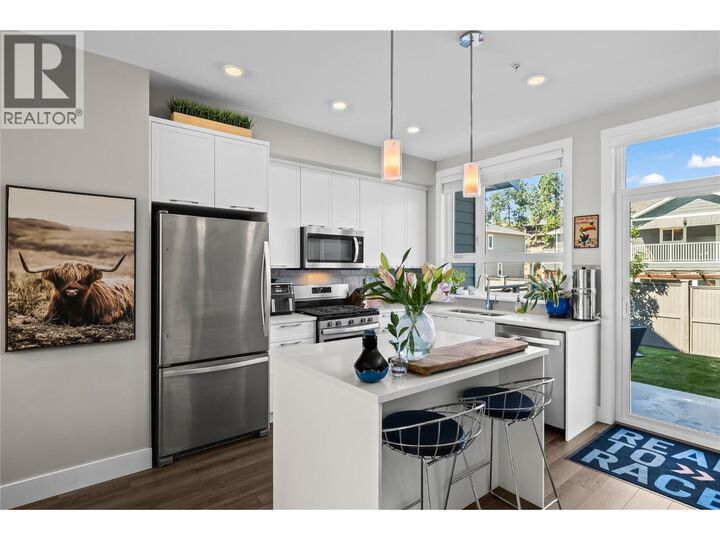 Property Photo:  13098 Shoreline Way 52  BC V4V 0A8 