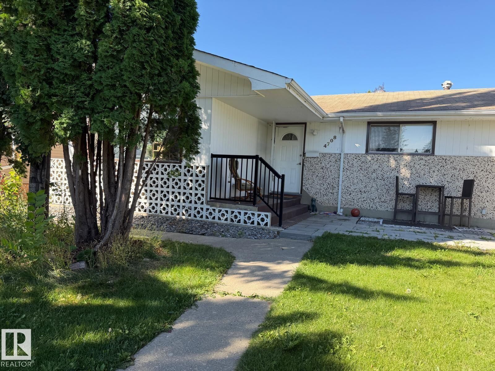 Property Photo:  4708 117A Street NW  AB T6H 3S1 