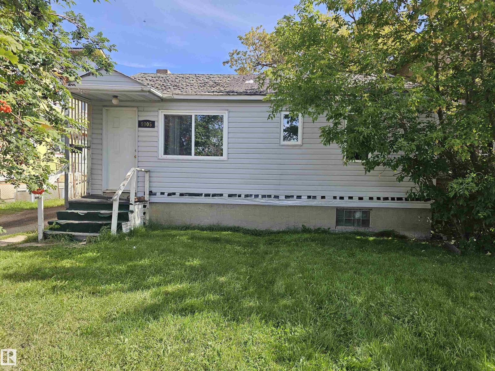 Property Photo: 9905 163 Street NW AB T5P 3N3