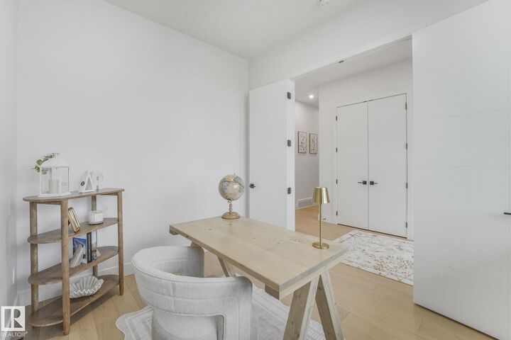 Property Photo:  152 Ravenshire Wynd  AB T8B 0G3 