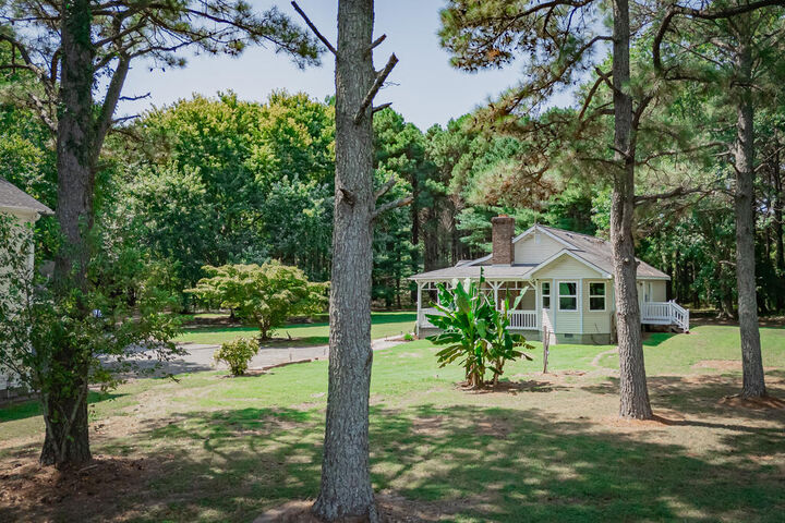 Property Photo: 10541 Pine Tree Rd VA 23413