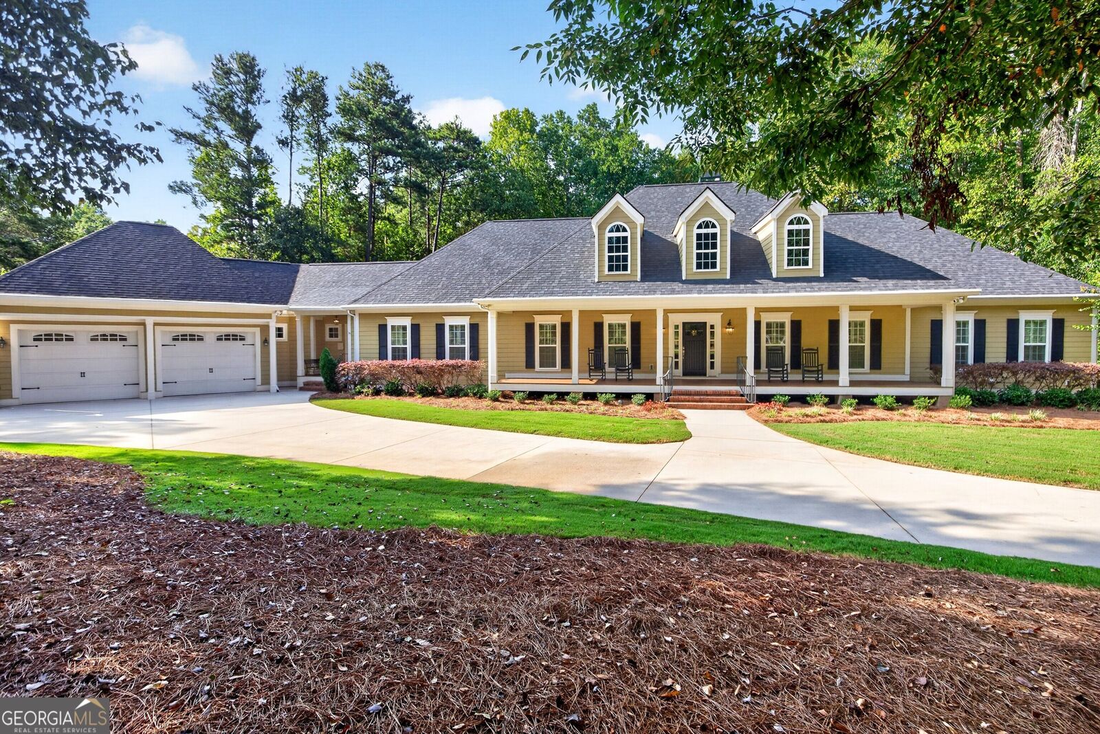 Property Photo:  1541 Palmetto Tyrone Road  GA 30277 