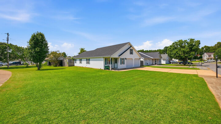 Property Photo:  602 Colony Circle  GA 30742 