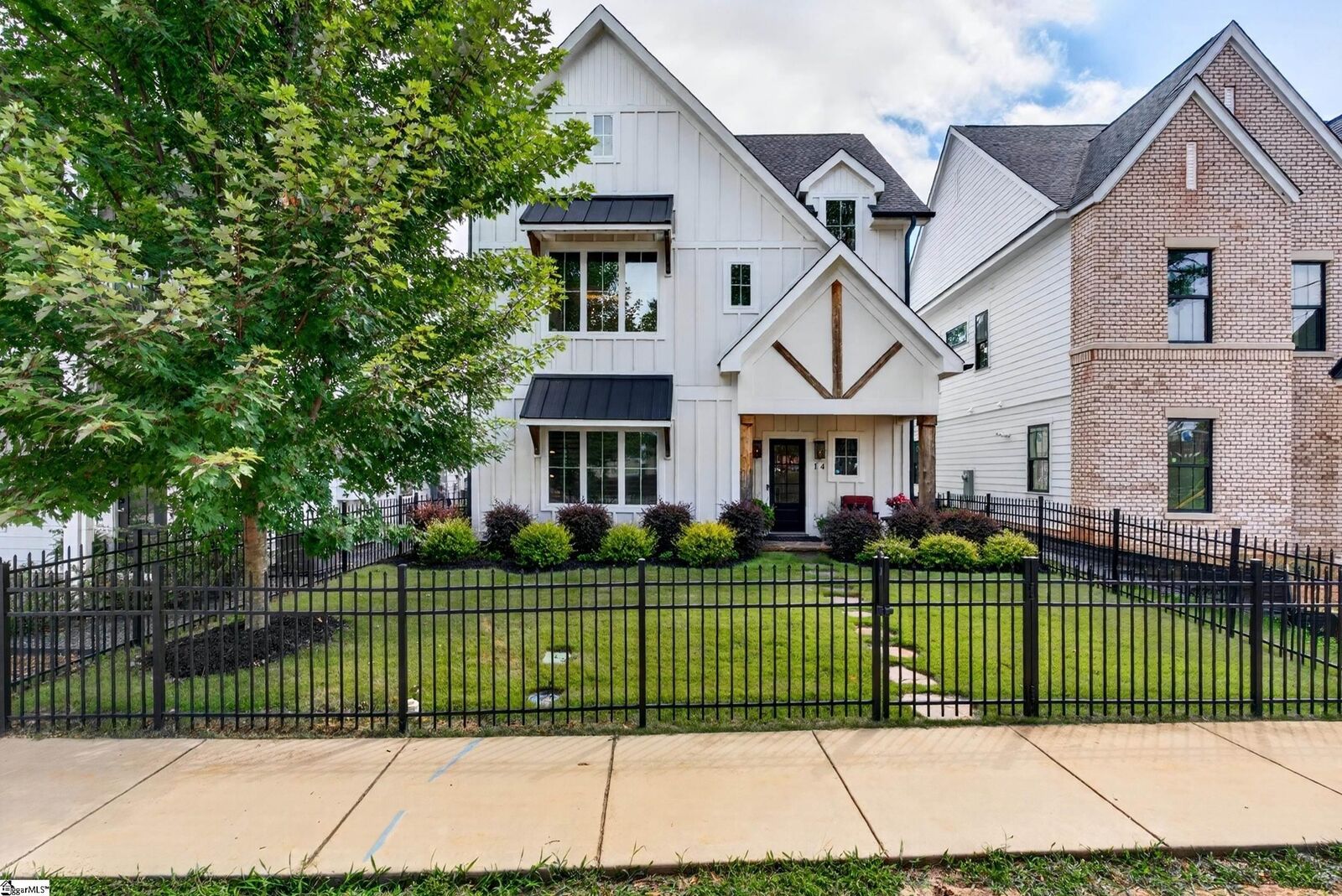 Property Photo:  14 Perry Avenue  SC 29601 