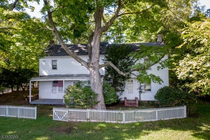 Property Photo:  404 Federal City Rd  NJ 08534 