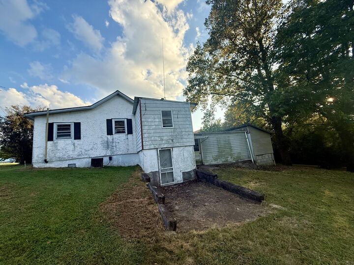 Property Photo: 318 Crutchfield Street KY 42553
