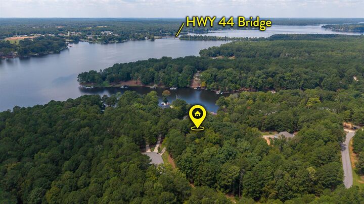 Property Photo: 1101 Katherine Lane GA 30642-0000