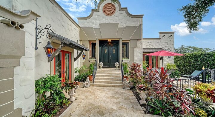 Property Photo: 1853 Fiesta Drive FL 34231