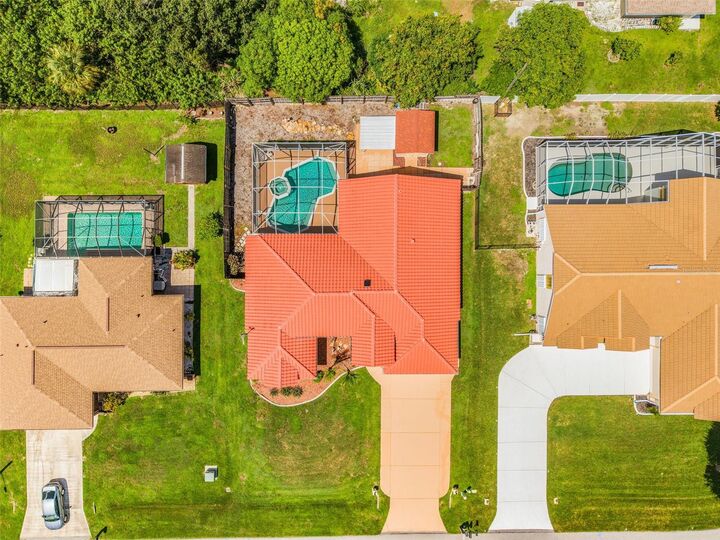 Property Photo: 23270 Hainlin Avenue FL 33980