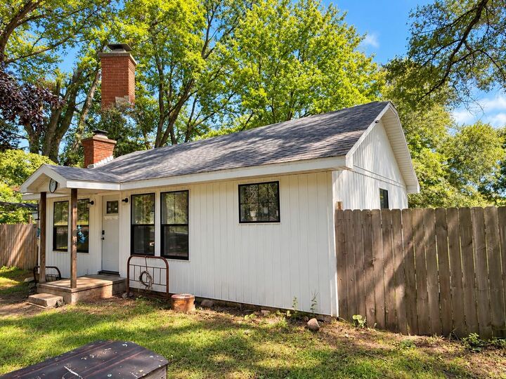 Property Photo: 4159 Riverside Road MI 49022