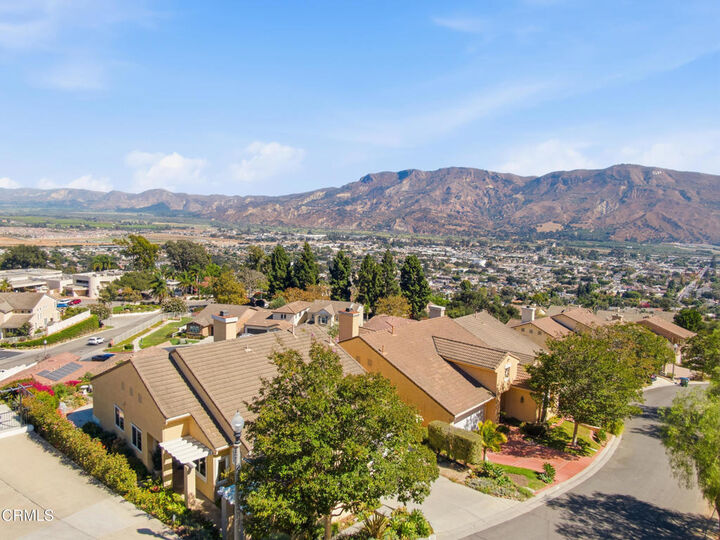 Property Photo:  853 Vista Grande Drive  CA 93060 