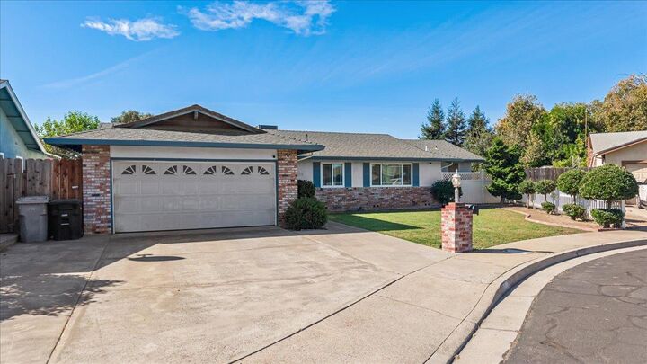 Property Photo: 1875 Shadyside Court CA 95361