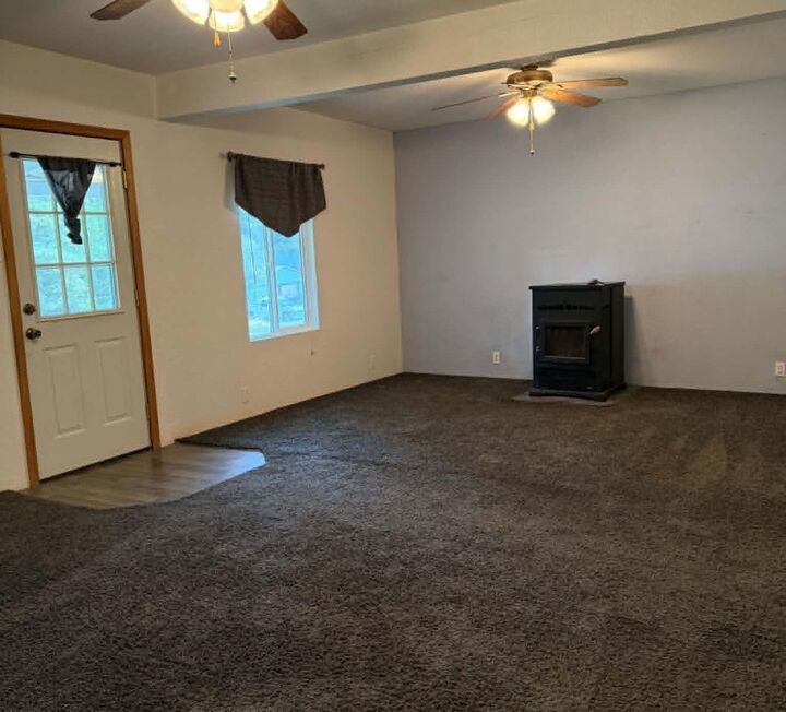 Property Photo:  229 W Chippewa Ave  WA 99139 