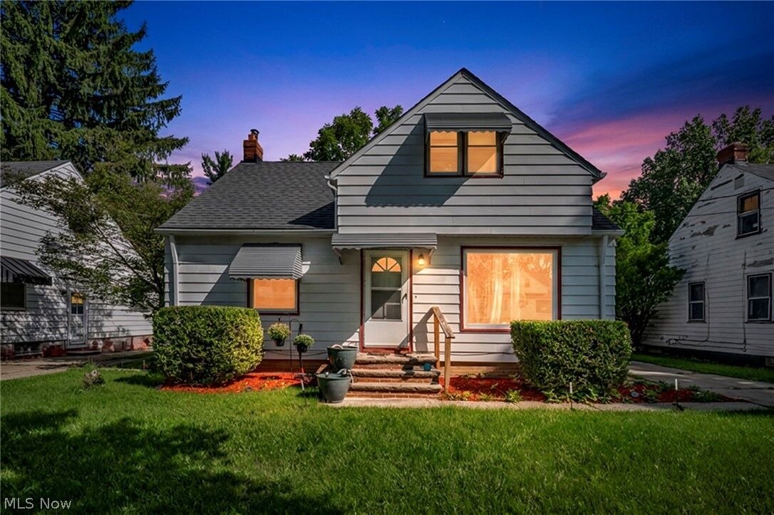 Property Photo: 15805 Grant Avenue OH 44137