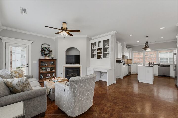 Property Photo:  7133 Coyote Crossing Avenue  AR 72762 