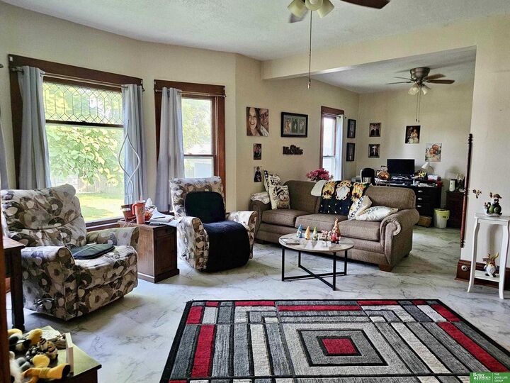 Property Photo: 557 W 7th Street NE 68467
